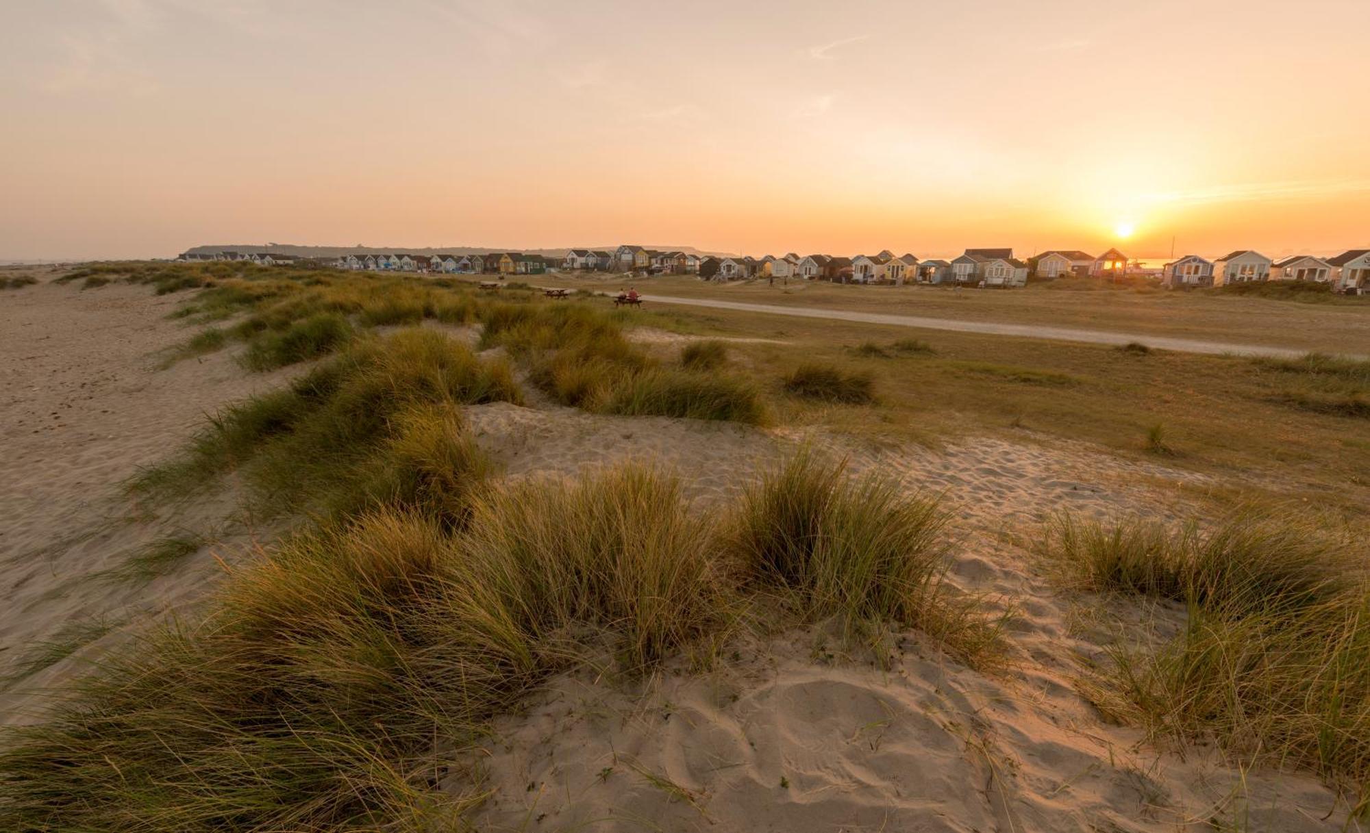 The Annex - Unparalleled Beach Front Luxury Accommodation - Private South West Facing Patio Area - Pet Friendly - Sky - Netflix - Super Fast Wi-Fi - Stones Throw To The Beach Bournemouth Luaran gambar